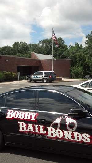 Bobby Bail Bonds provides 24-hour service to South Windsor